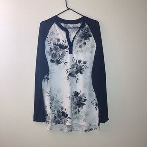 LulaRoe long sleeve top